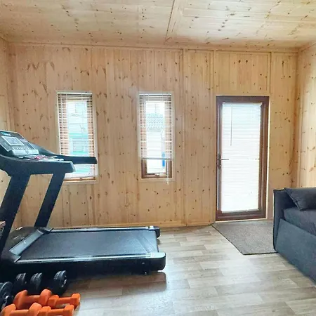 Spacious Family Friendly 4br Near Town Wexford